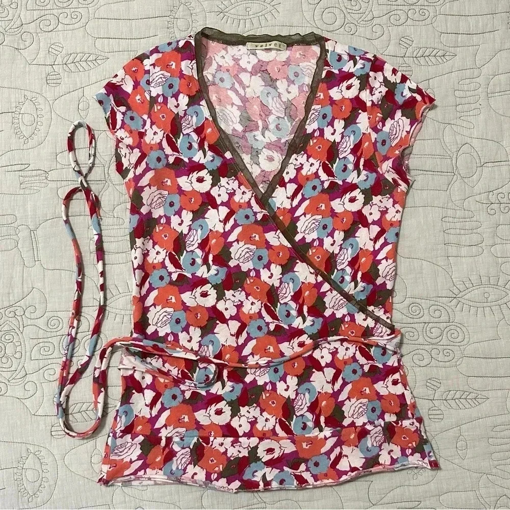 Velvet by Graham & Spencer Floral Faux Wrap Tie Waist Top Size M